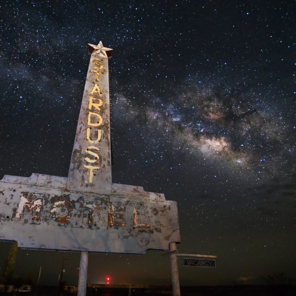 Meet your Posher, astrvd